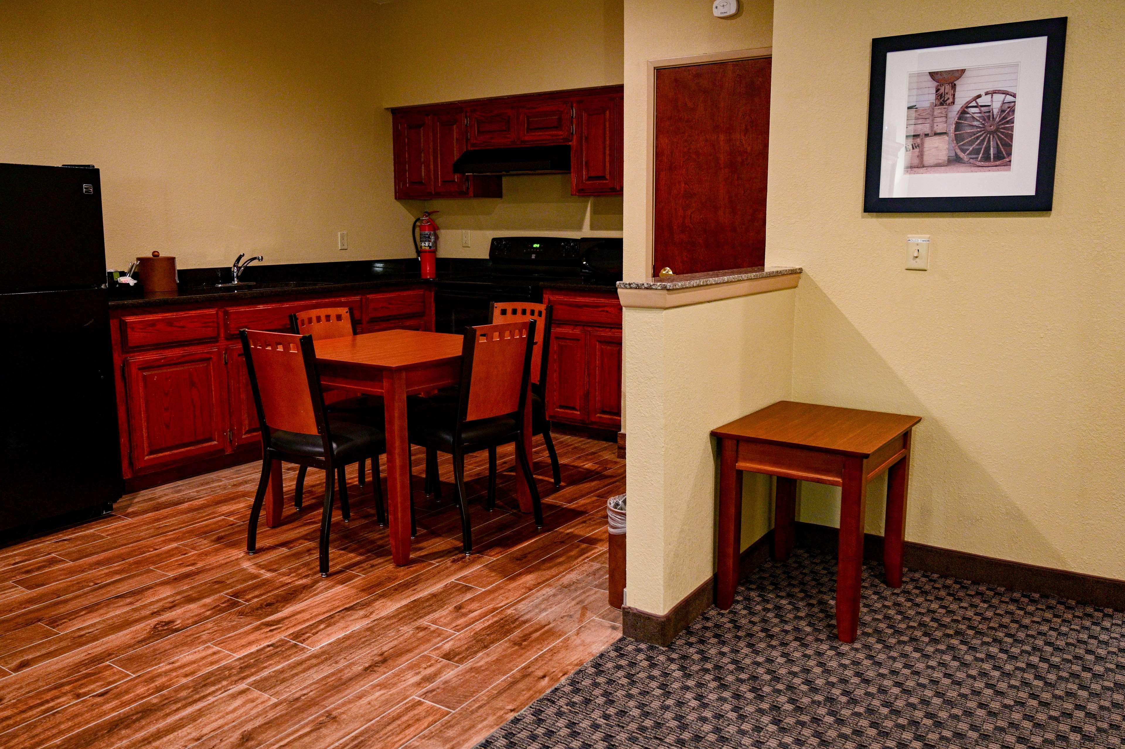 Best Western Plus Shamrock Inn&Suites Exterior foto